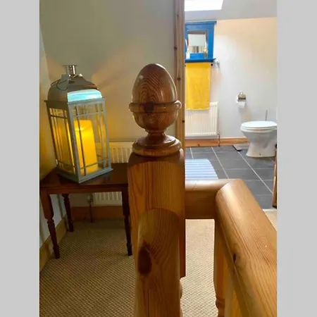 3 Bedroom House Located In Centre Of * Carndonagh